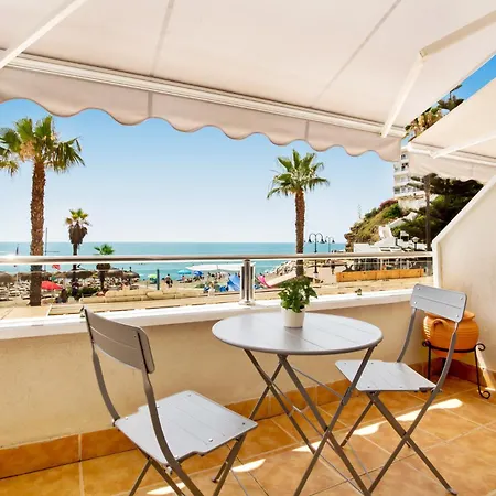 Casa Lola - Beachfront, Sea View & Parking *
