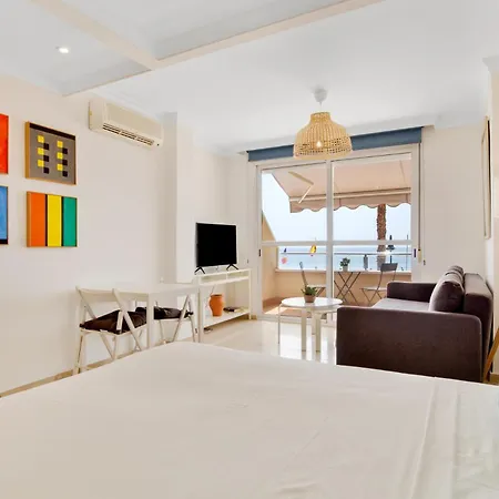 Apartment Casa Lola - Beachfront, Sea View & Parking Torremolinos